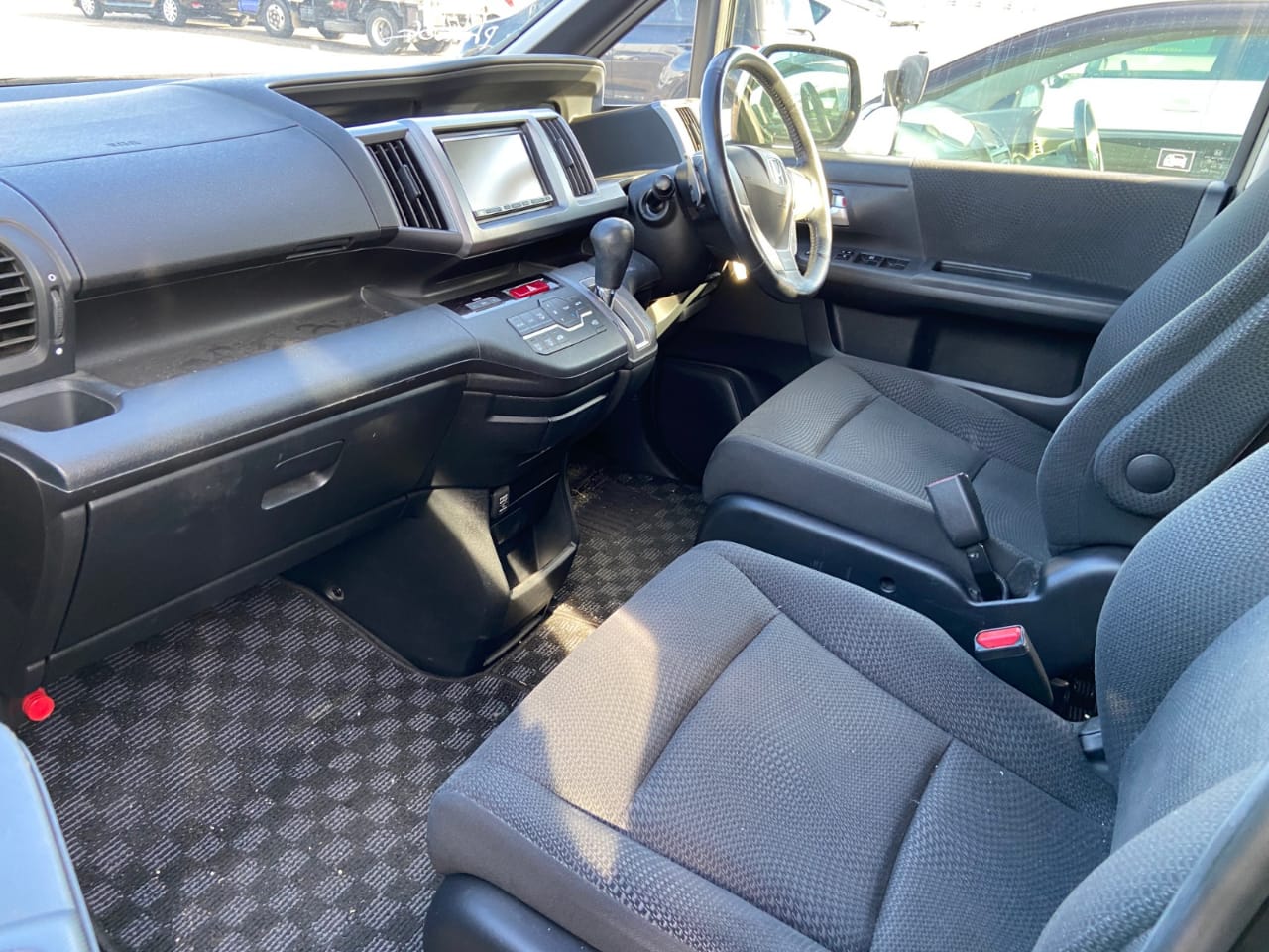 HONDA STEP WAGON 2012 black